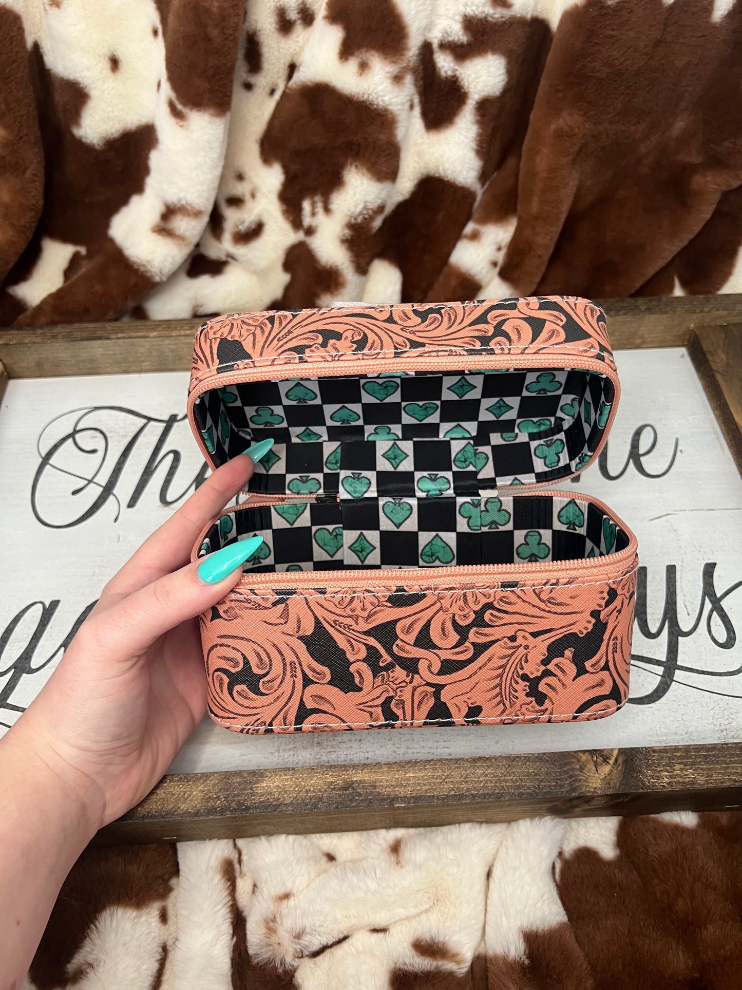 Makeup Box