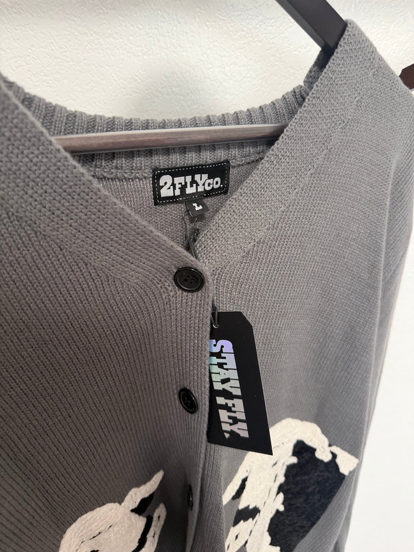 L Cattle Sweater