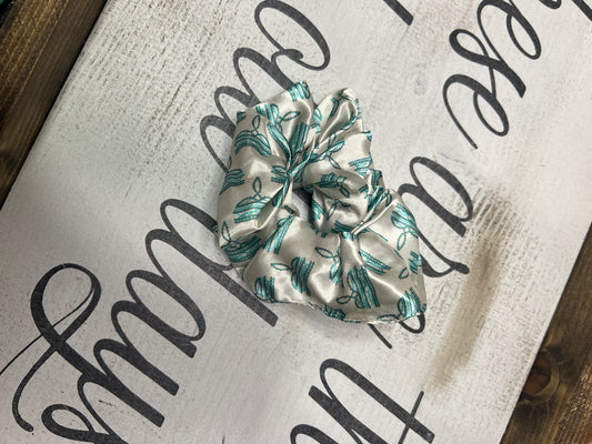 Boot Stitch Scrunchie