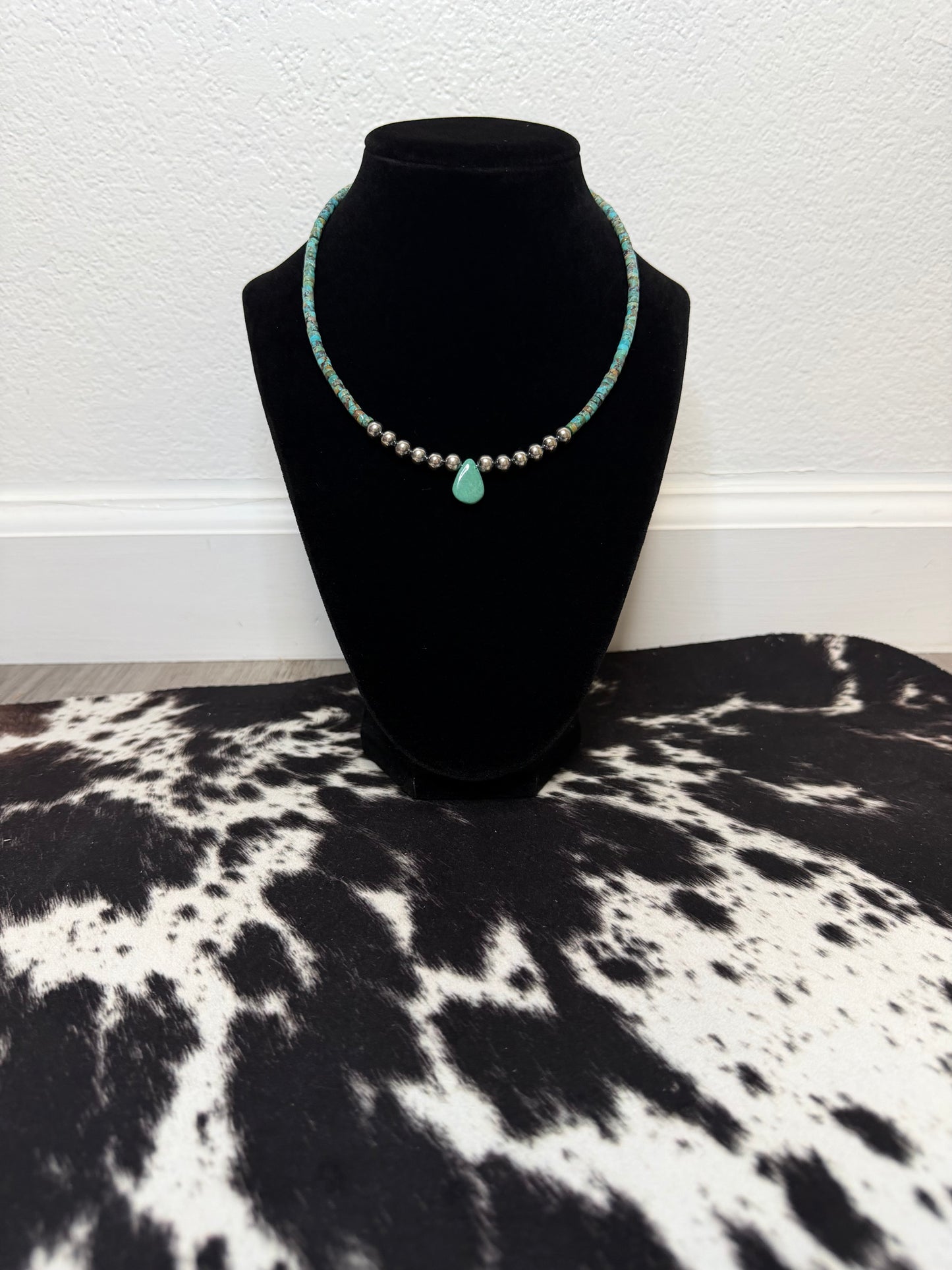 Sterling Silver Turquoise Tear Drop Choker