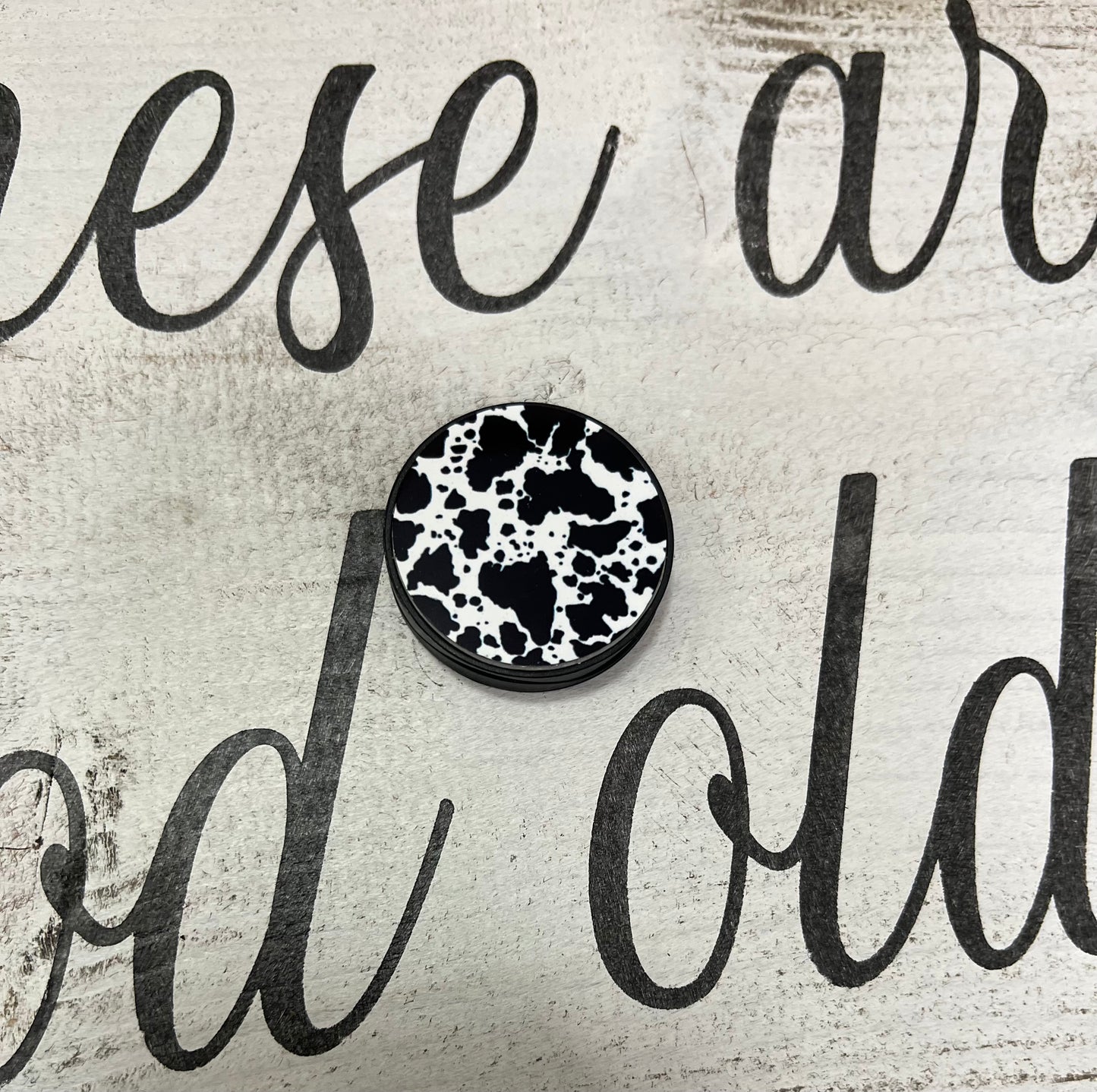 Cowhide Pop Socket