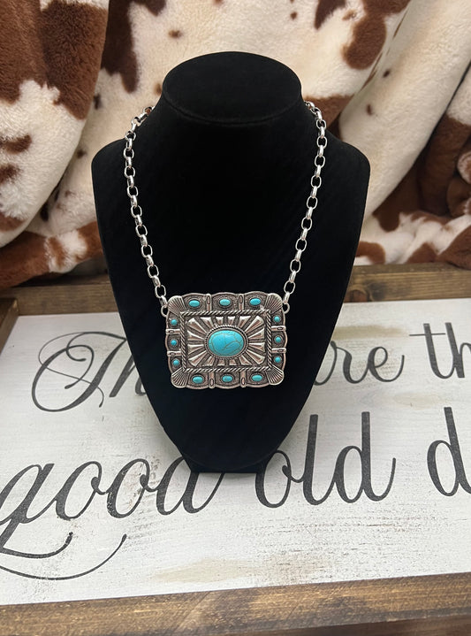 Buckle Necklace (short)