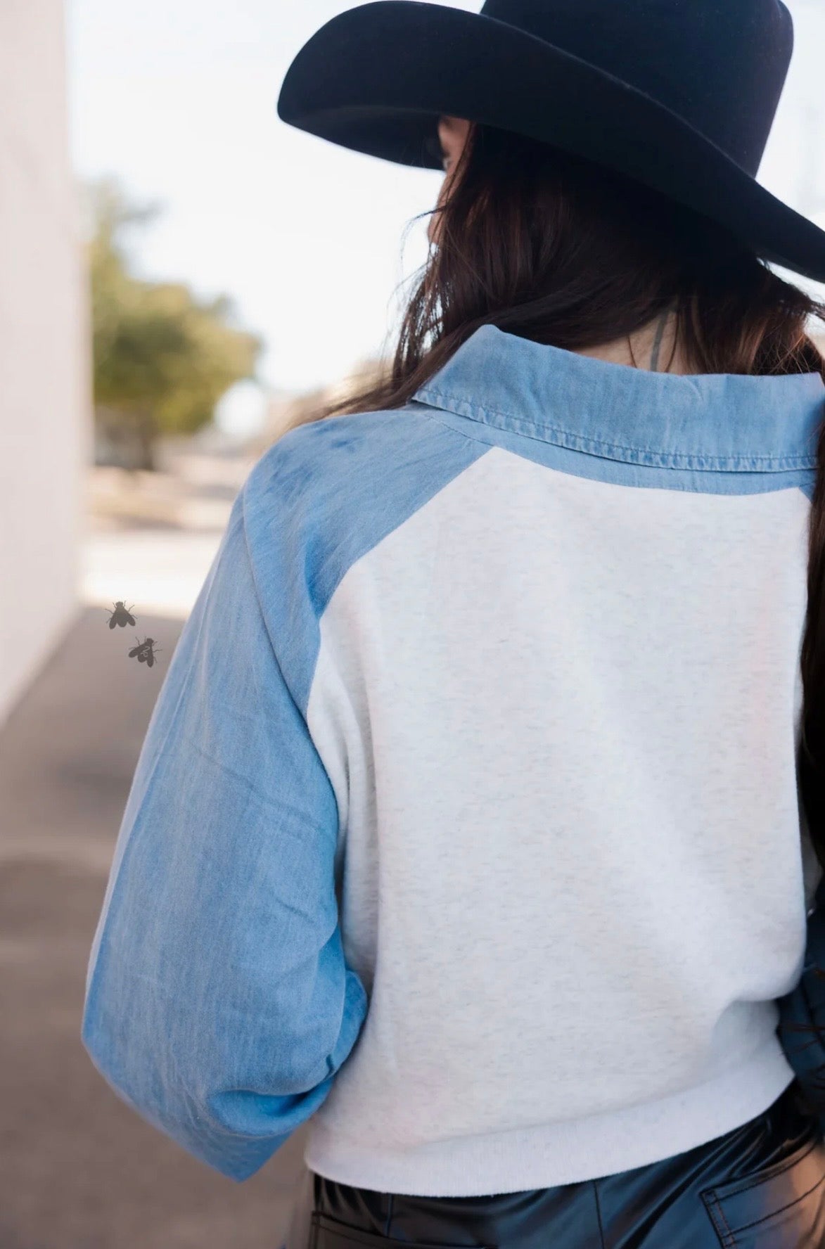Call Em’ Home Pullover