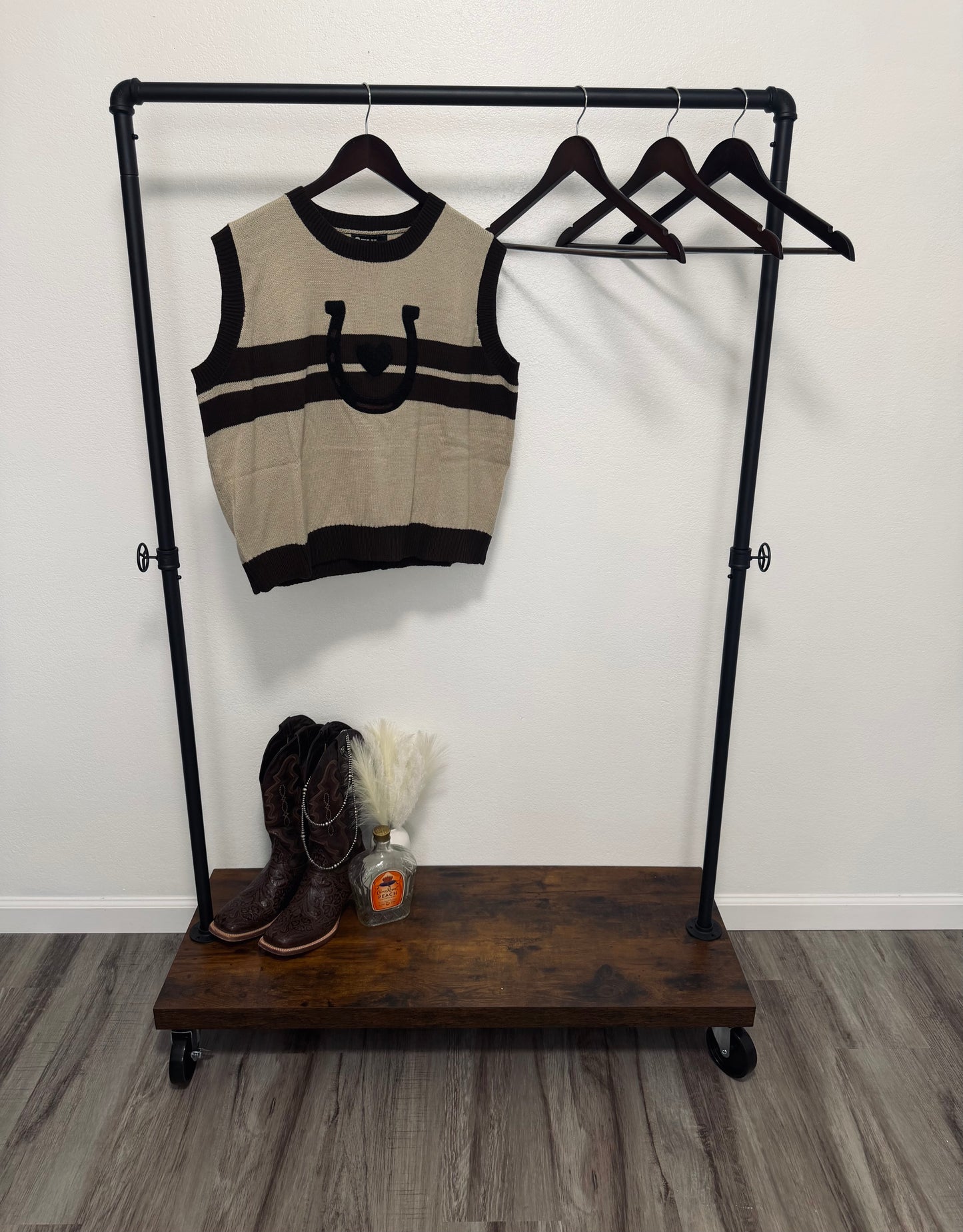 L/XL Horseshoe Sweater