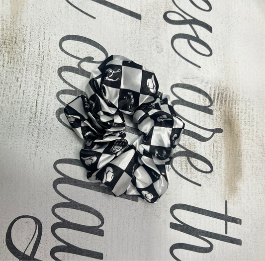 Checkered Scrunchie