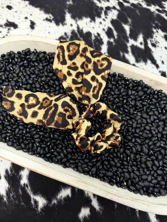 Cheetah Bow Scrunchie
