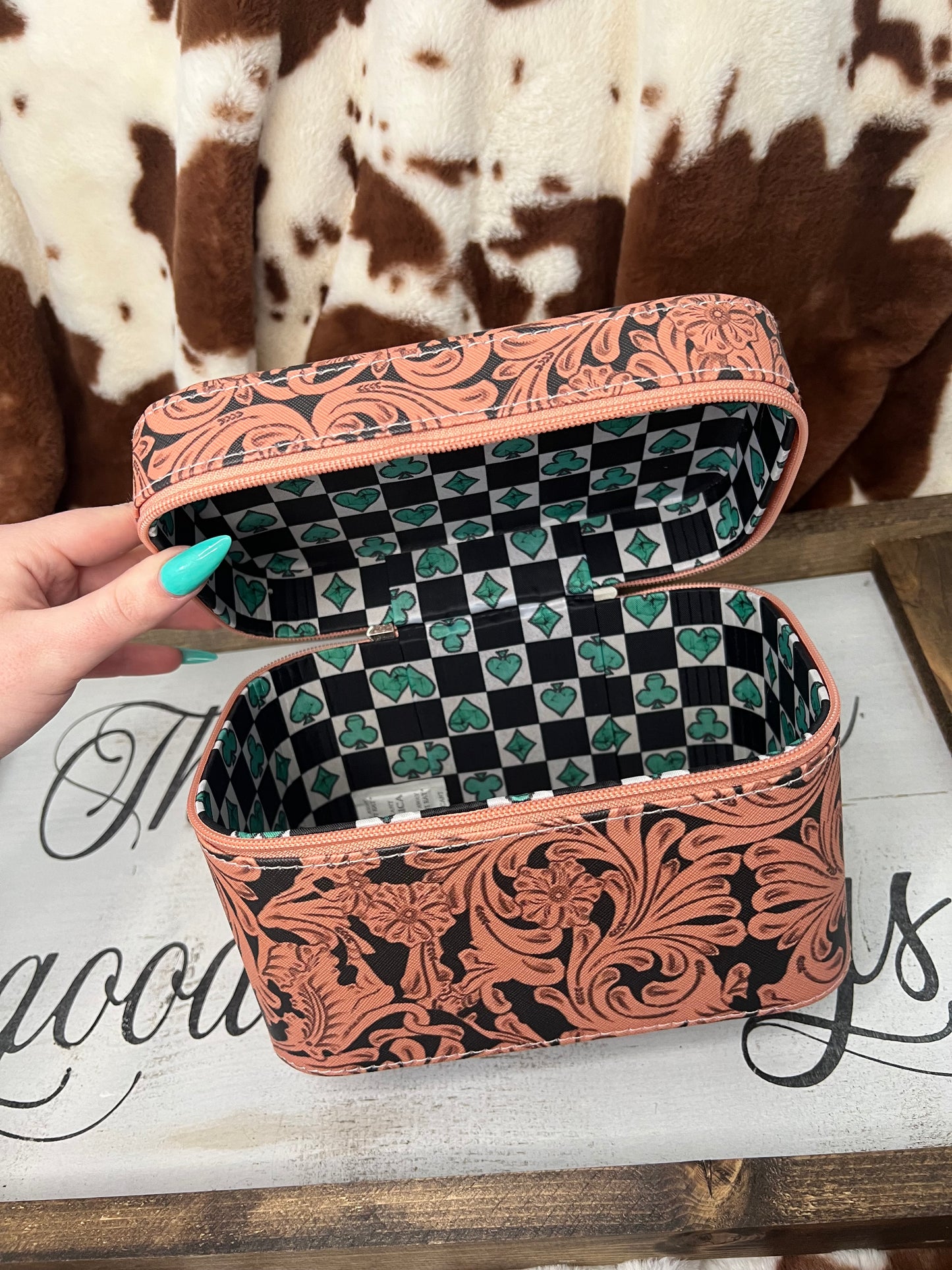Makeup Box