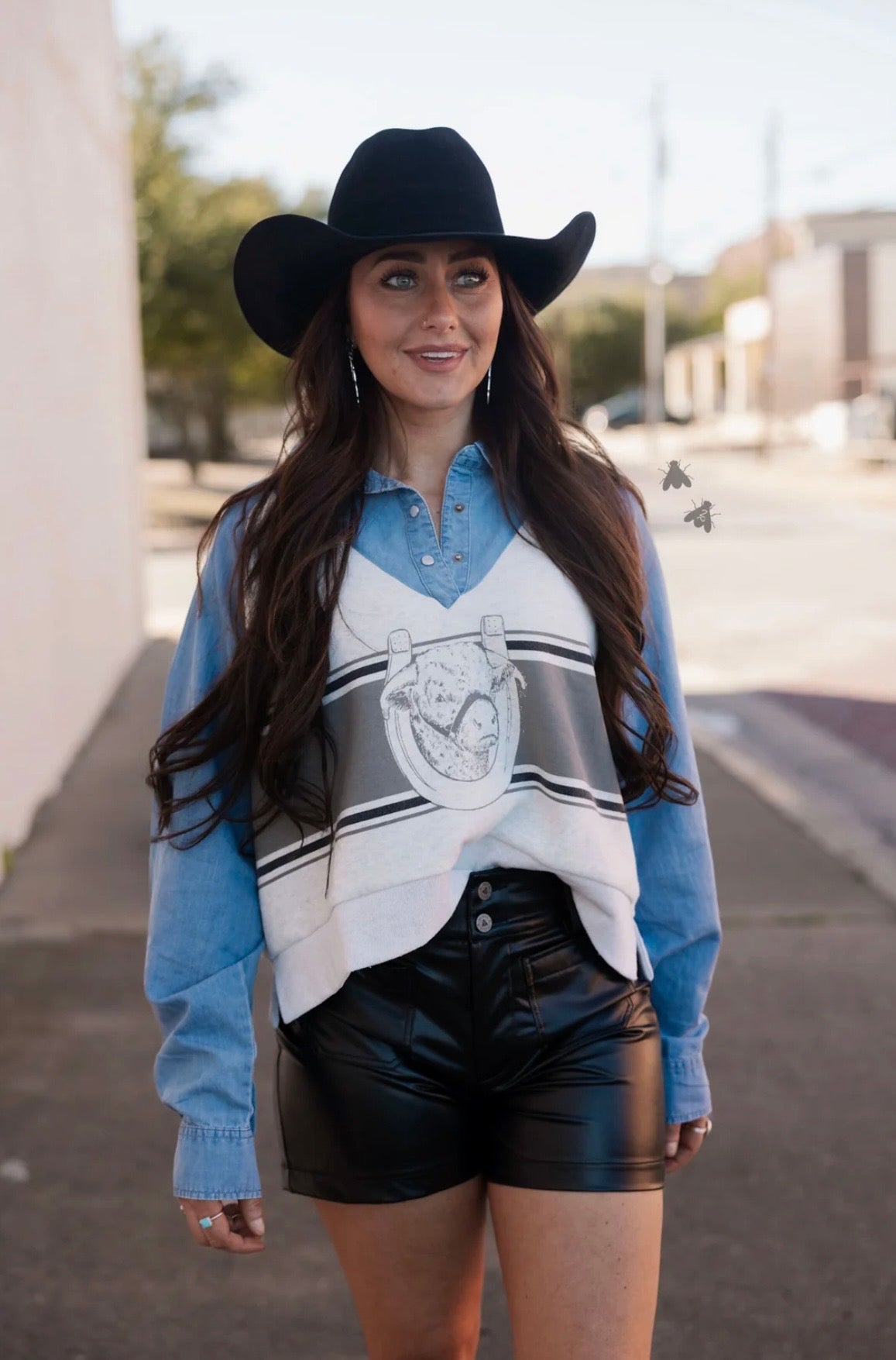 Call Em’ Home Pullover